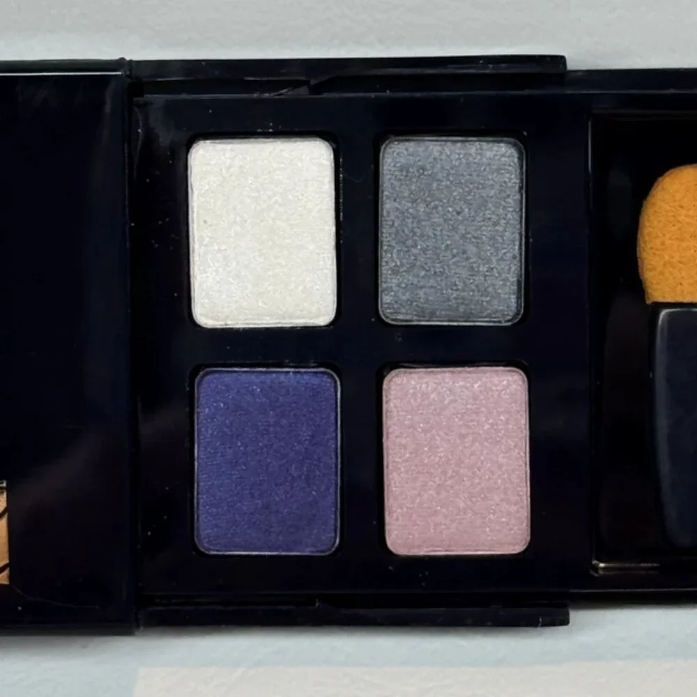 Estee Lauder Black Moon Light/Dark Amethyst / Pale Moon Eyeshadow Quad Palette